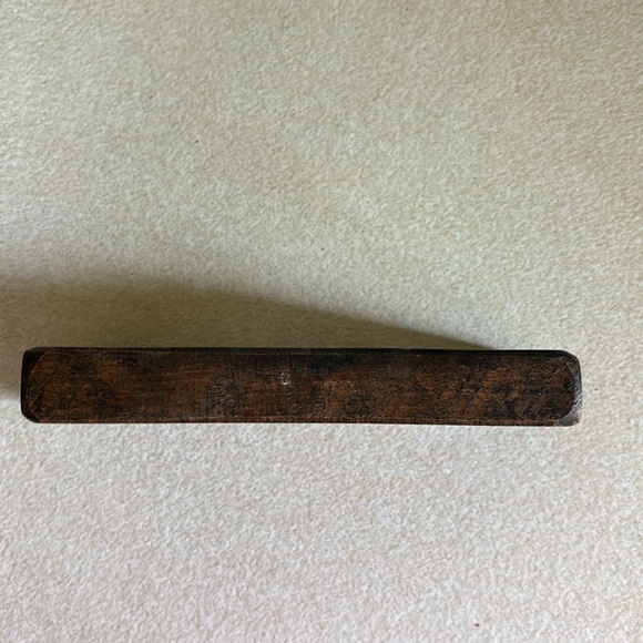 Vintage walnut stain wooden folk art rustic style 3 figure wall hanging - Picture 6 of 12